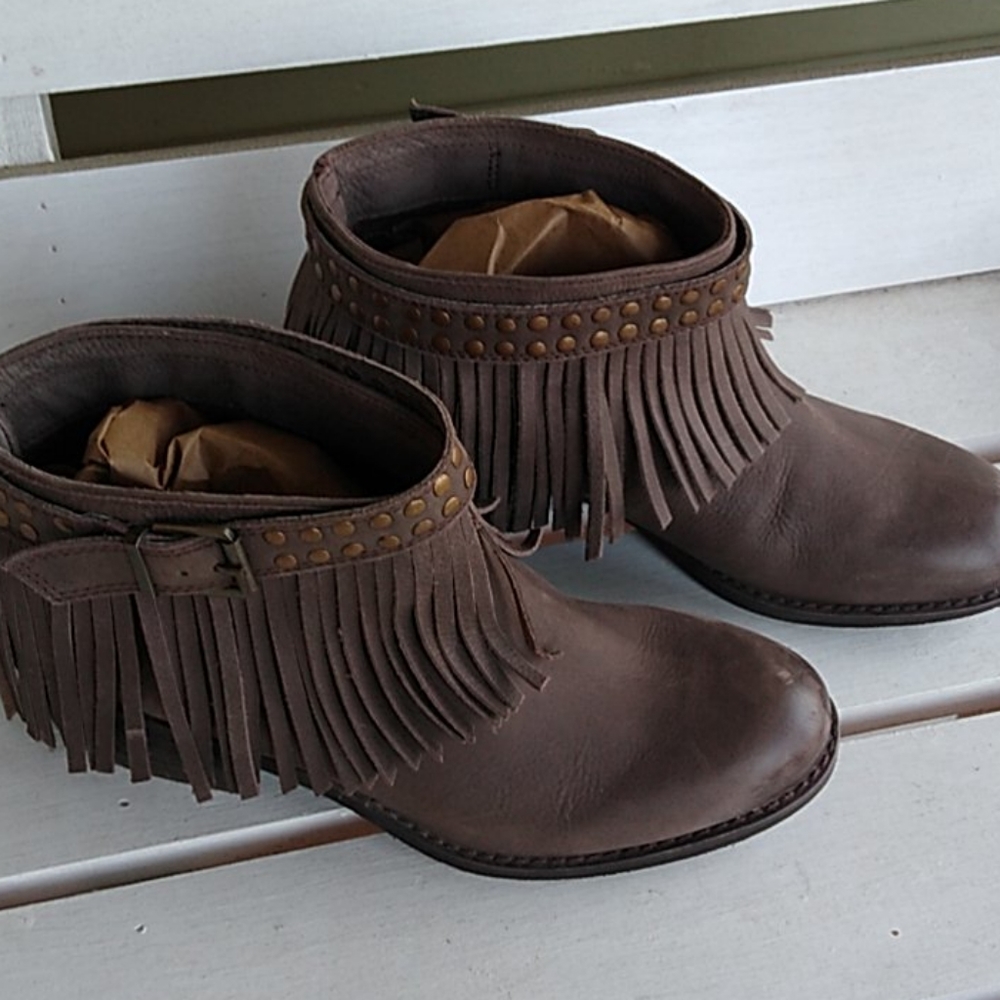 Naughty Monkey Boho Leather Fringe Brown Bootie 9